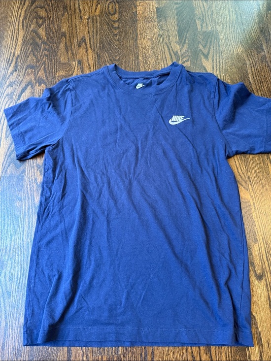 Nike Other - Nike Men's size small Blue Navy Short Sleeve Crewneck T-Shirt with White Logo